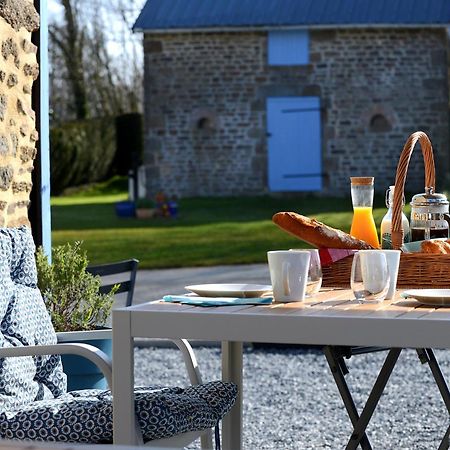 La Martiniere Villa Saint-Aubin-Fosse-Louvain Exteriör bild