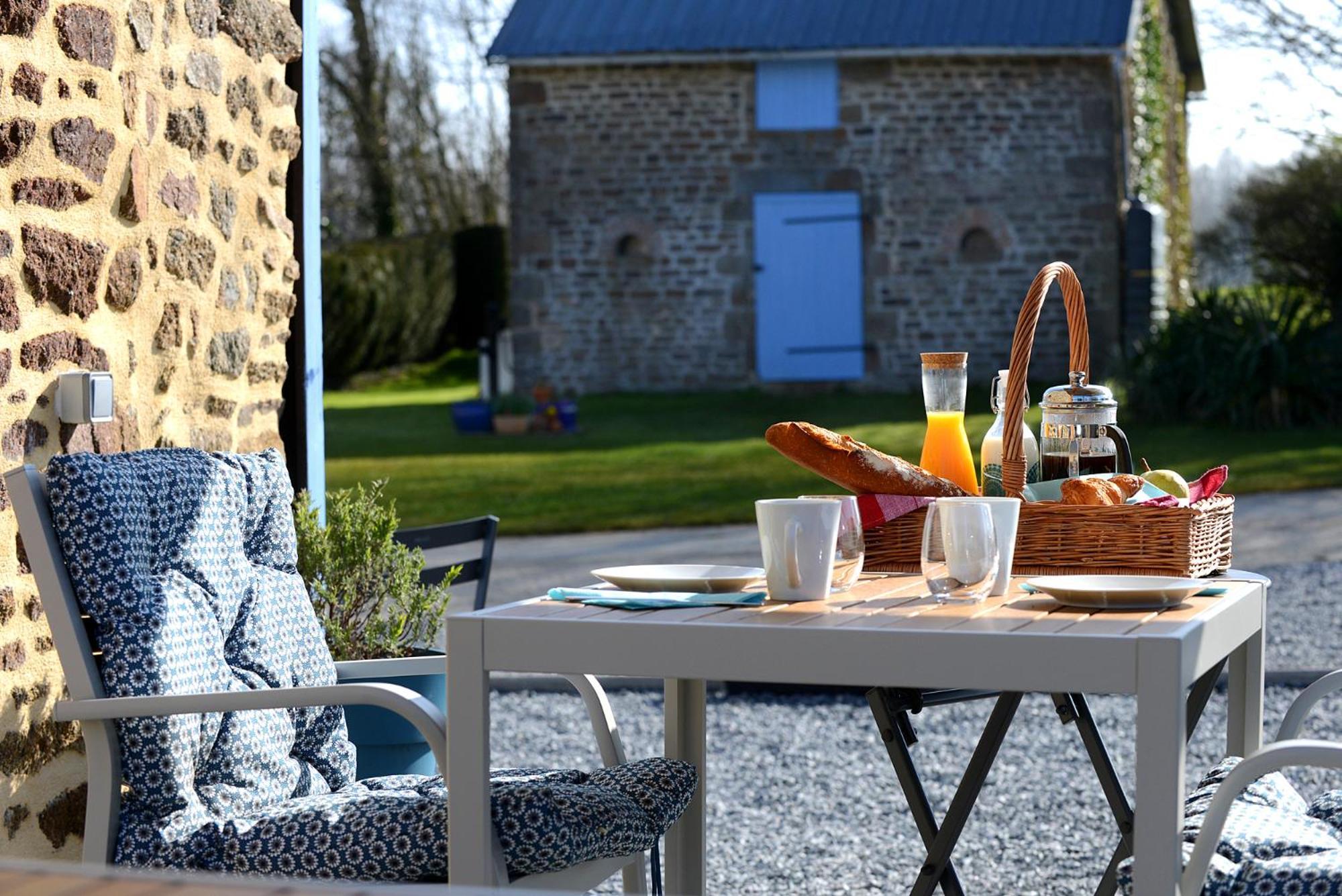 La Martiniere Villa Saint-Aubin-Fosse-Louvain Exteriör bild